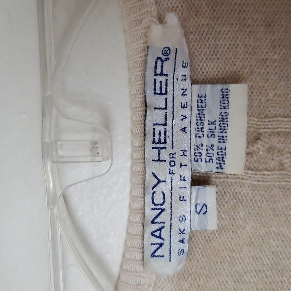 Saks fifth Ave cashmere silk cardigan, neutral stripe, cozy, women's size small - Picture 4 of 7